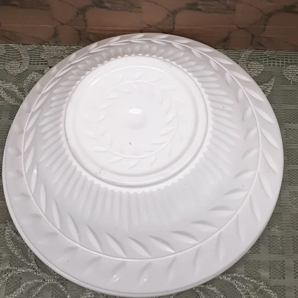 VINTAGE INDIANA GLASS White Milk Glass Laurel large Serving Bowl farmhouse MCM‎